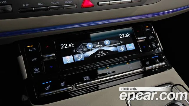 Hyundai Grandeur New — Фото автомобиля 15