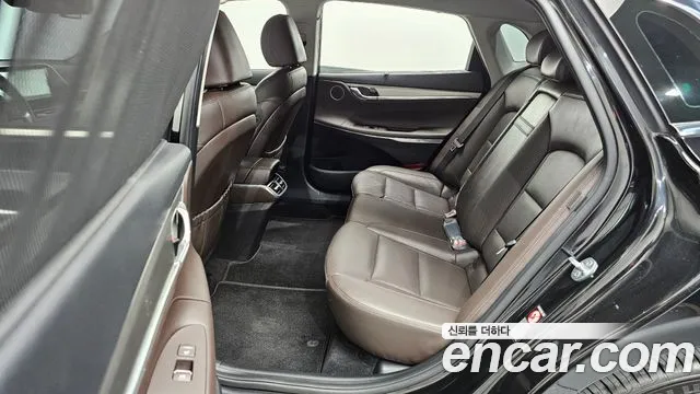 Hyundai Grandeur Новый Grandeur IG — Фото автомобиля 11