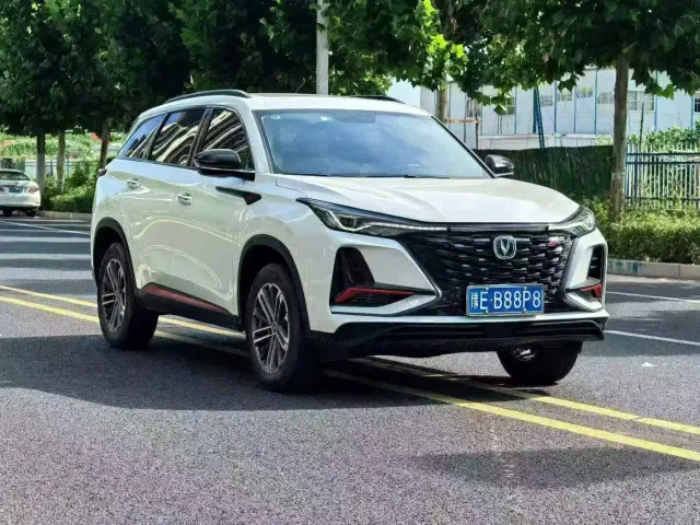 Changan CS75 Plus — Фото автомобиля 3
