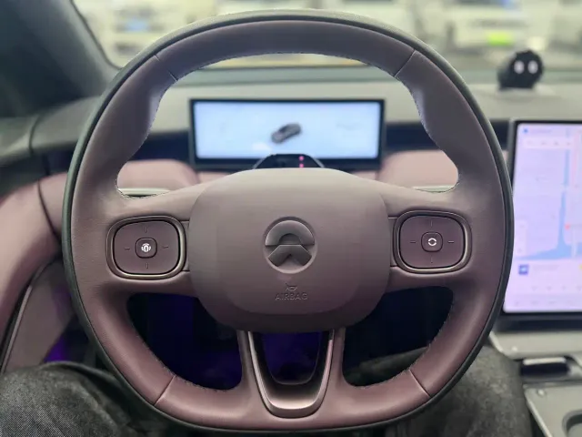 Nio ET5 Touring — Фото автомобиля 12