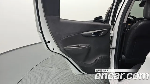 Chevrolet Spark The New — Фото автомобиля 14