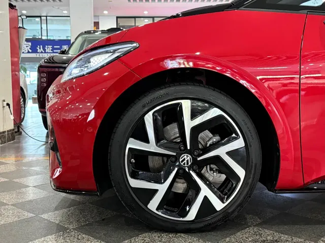 Volkswagen ID.3 — Фото автомобиля 15