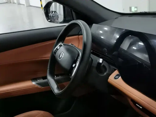 Changan CS75 Plus — Фото автомобиля 22