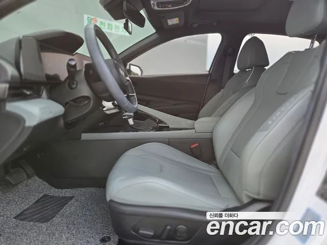 Hyundai Avante CN7 — Фото автомобиля 18