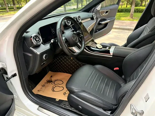 Mercedes-Benz C-Class — Фото автомобиля 7
