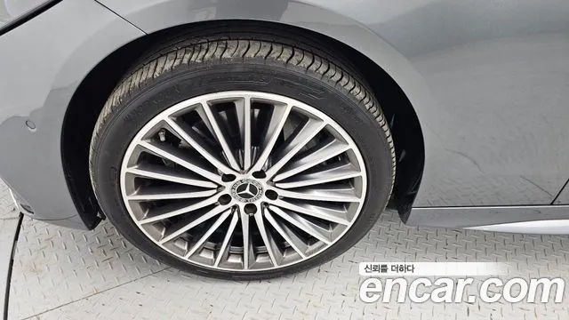 Mercedes-Benz C-Class — Фото автомобиля 5