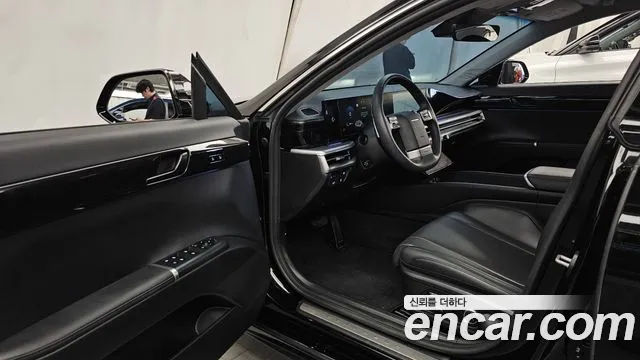 Hyundai Grandeur GN7 — Фото автомобиля 15