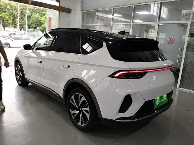 Arcfox Alpha T — Фото автомобиля 4