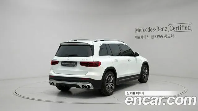 Mercedes-Benz GLB-Class — Фото автомобиля 2