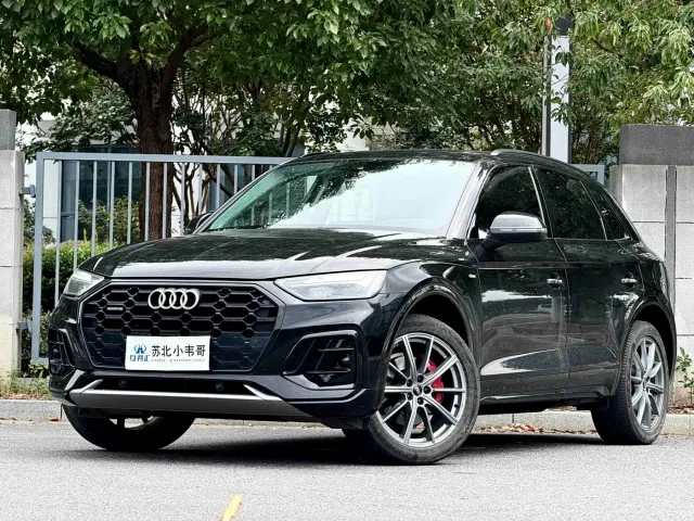 Фотография автомобиля — Audi Q5L