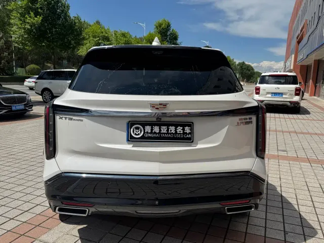 Cadillac XT5 — Фото автомобиля 15