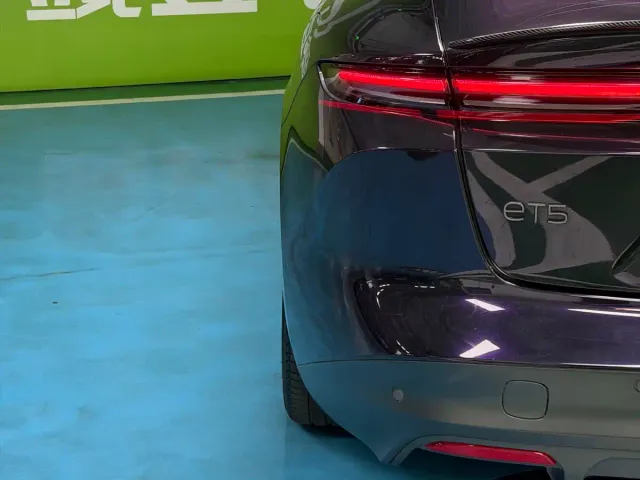 Nio ET5 — Фото автомобиля 17