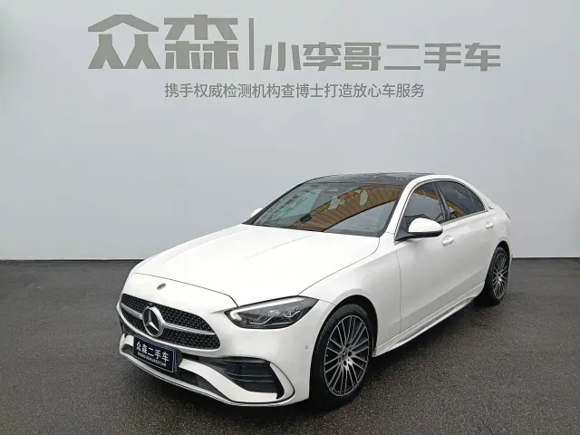 Фотография автомобиля — Mercedes-Benz C-Class