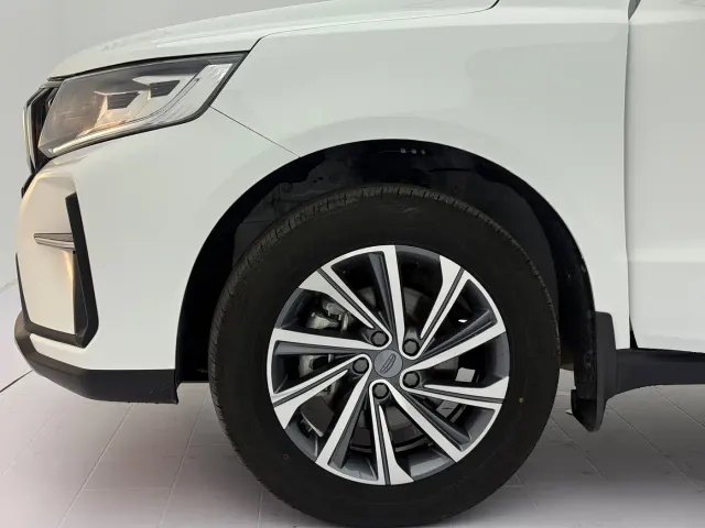 Geely Vision X6 — Фото автомобиля 22