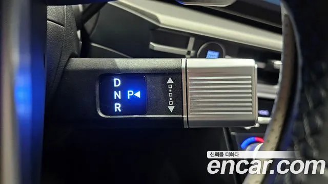 Hyundai Santafe Santa Fe (MX5) Бензин 2.5T 2WD — Фото автомобиля 9