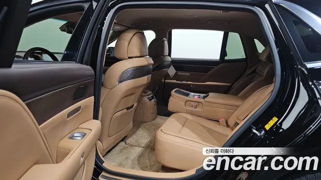 Genesis G90 RS4 — Фото автомобиля 11