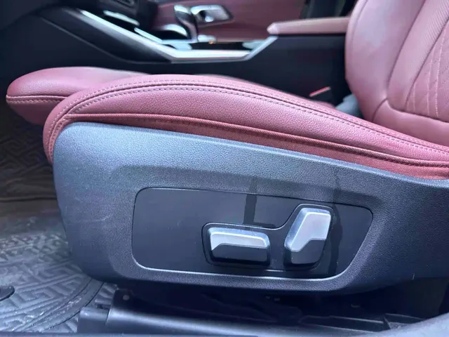 BMW 3 Series — Фото автомобиля 14