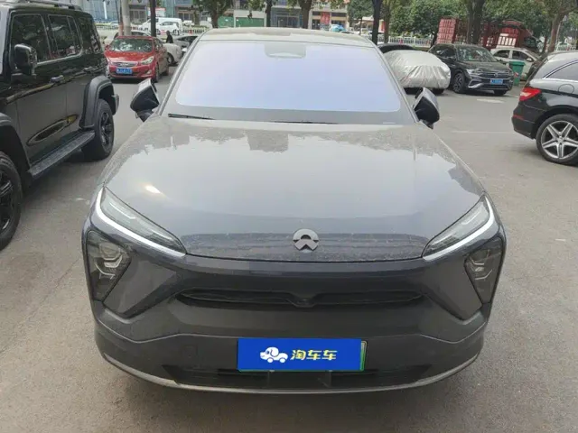 Nio EC6 — Фото автомобиля 2