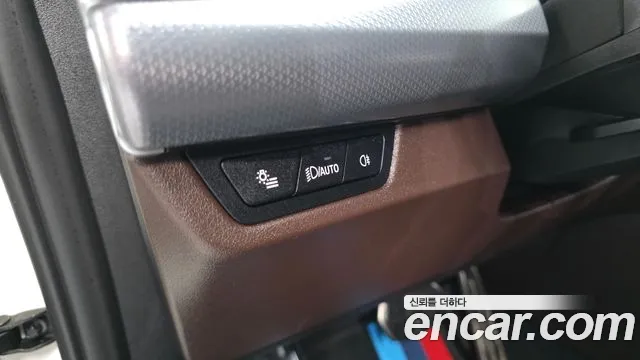 BMW X1 sDrive 20i M Sport — Фото автомобиля 7