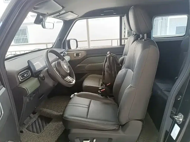 Baojun Yep — Фото автомобиля 14