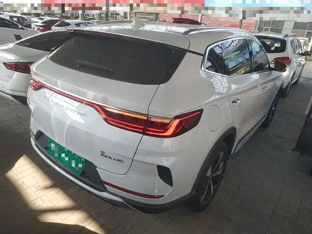 BYD Song PLUS — Фото автомобиля 6
