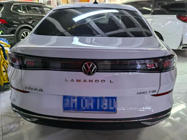 Volkswagen Lamando — Фото автомобиля 3