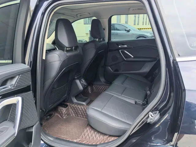 BMW X1 — Фото автомобиля 5