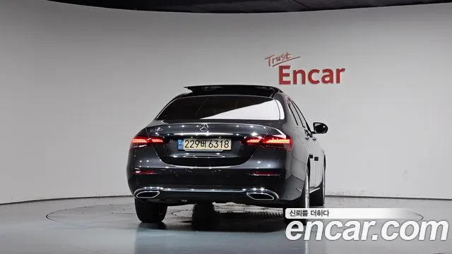 Mercedes-Benz E-Class W213 — Фото автомобиля 4