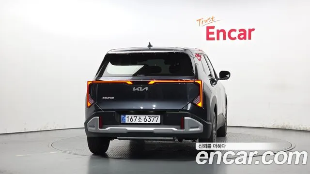 Kia Seltos Seltos 2 поколение Бензин 1.6T 2WD — Фото автомобиля 4