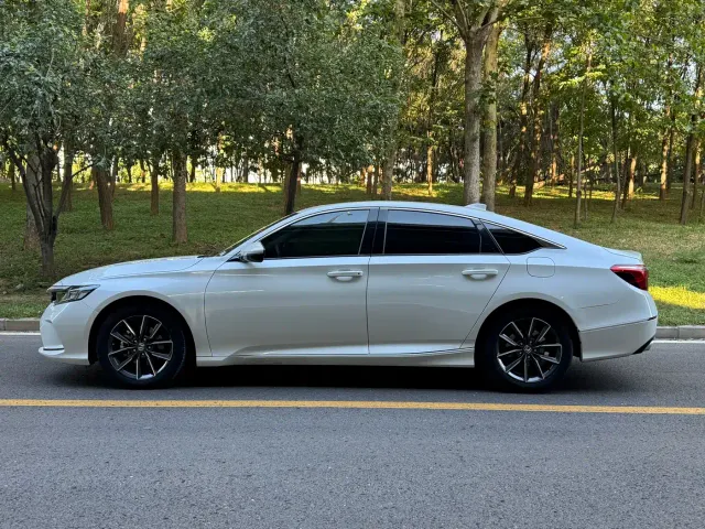 Honda Inspire — Фото автомобиля 16