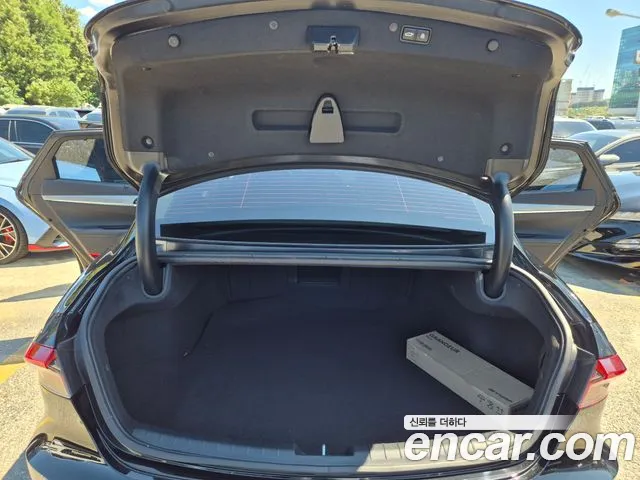 Hyundai Grandeur Grandeur (New) — Фото автомобиля 9