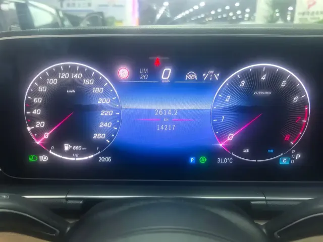 Mercedes-Benz GLS-Class — Фото автомобиля 5