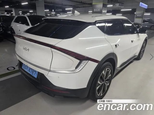 Kia EV6 — Фото автомобиля 5