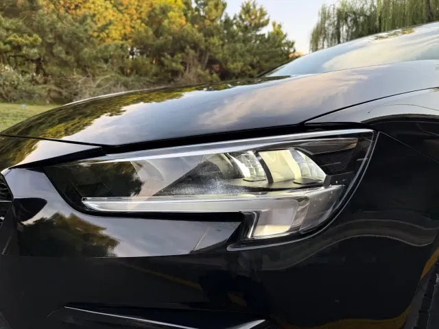 Buick Regal — Фото автомобиля 19