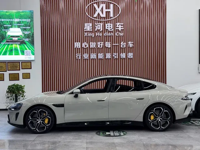 Xiaomi SU7 — Фото автомобиля 4