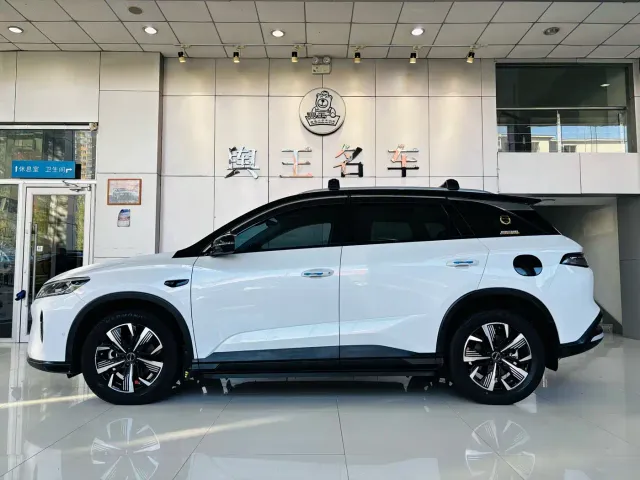 BYD Seal 05 DM-i — Фото автомобиля 4