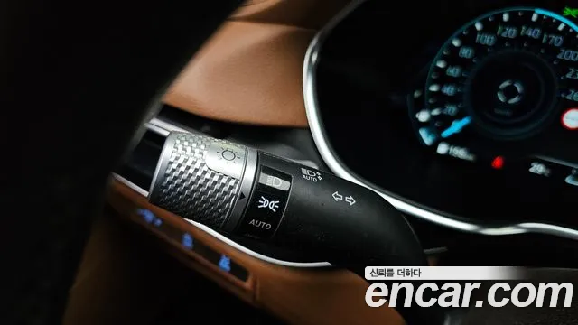 Genesis G80 Бензин 2.5 турбо AWD — Фото автомобиля 29