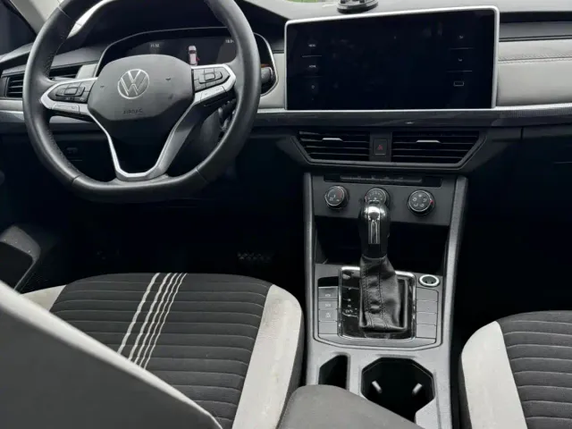 Volkswagen Bora 2023 200TSI DSG Comfort Edition — Фото автомобиля 7