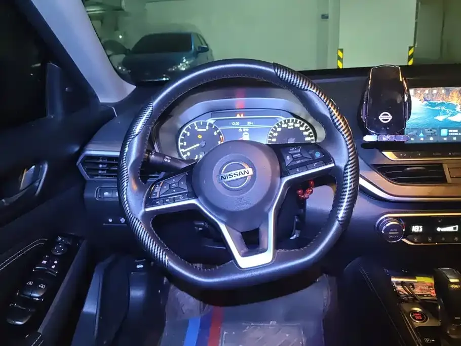 Nissan Teana 2021 2.0L XL Upper AD1 Smart Pilot — Фото автомобиля 15