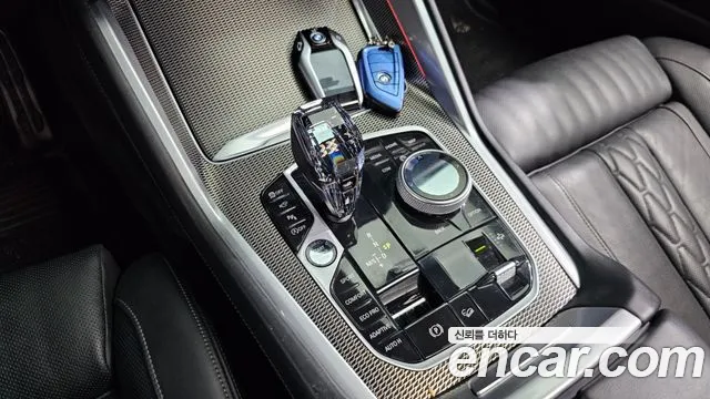 BMW X6 xDrive40i M Sport — Фото автомобиля 9