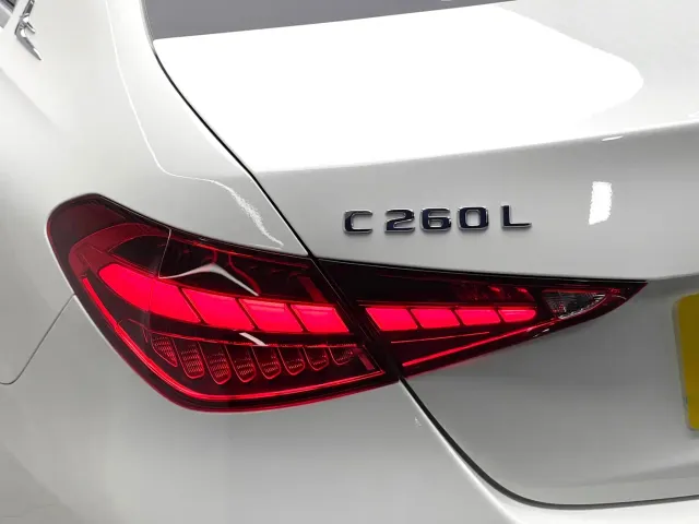 Mercedes-Benz C-Class — Фото автомобиля 20