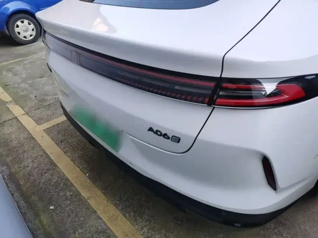 Changan Qiyuan A06 — Фото автомобиля 5
