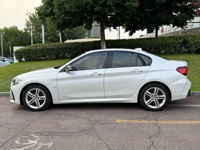 BMW 1 Series — Фото автомобиля 3