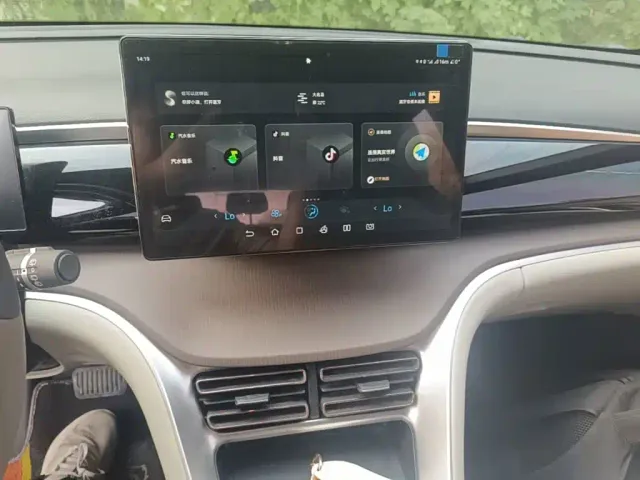 BYD Song Pro — Фото автомобиля 12