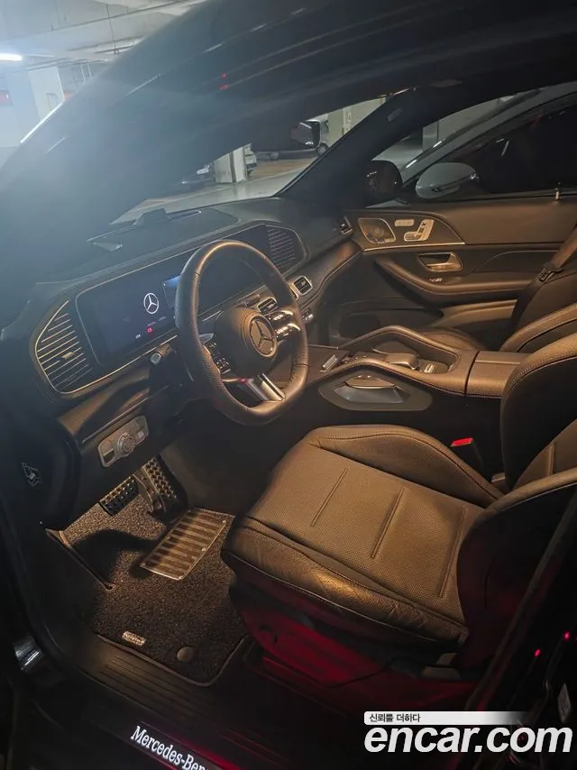Mercedes-Benz GLE-Class — Фото автомобиля 3