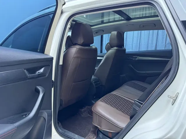 Skoda Karoq — Фото автомобиля 10