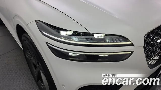 Genesis GV70 — Фото автомобиля 21