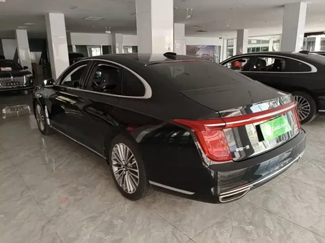 Hongqi H9 — Фото автомобиля 4