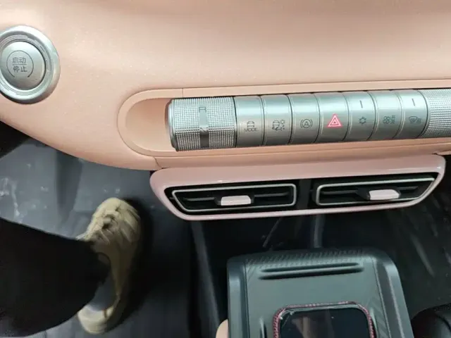 BYD Seagull — Фото автомобиля 13