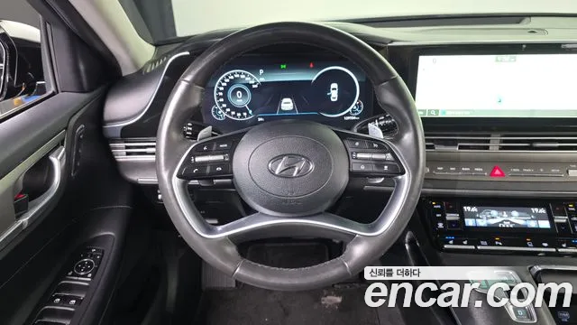 Hyundai Grandeur Новый Grandeur IG — Фото автомобиля 15